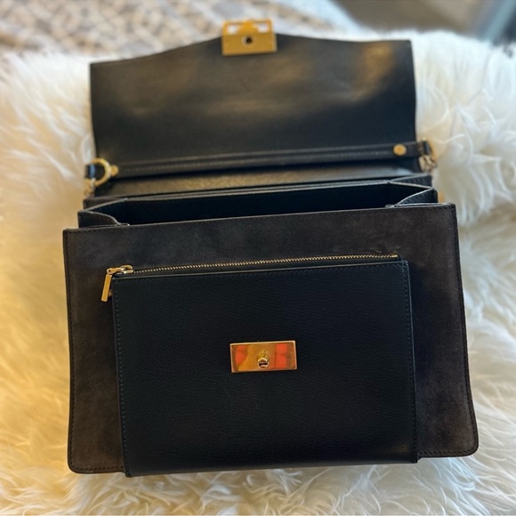 GIVENCHY GV3 Black Smooth Leather & Suede
Shoulder Bag - Picture 8 of 11